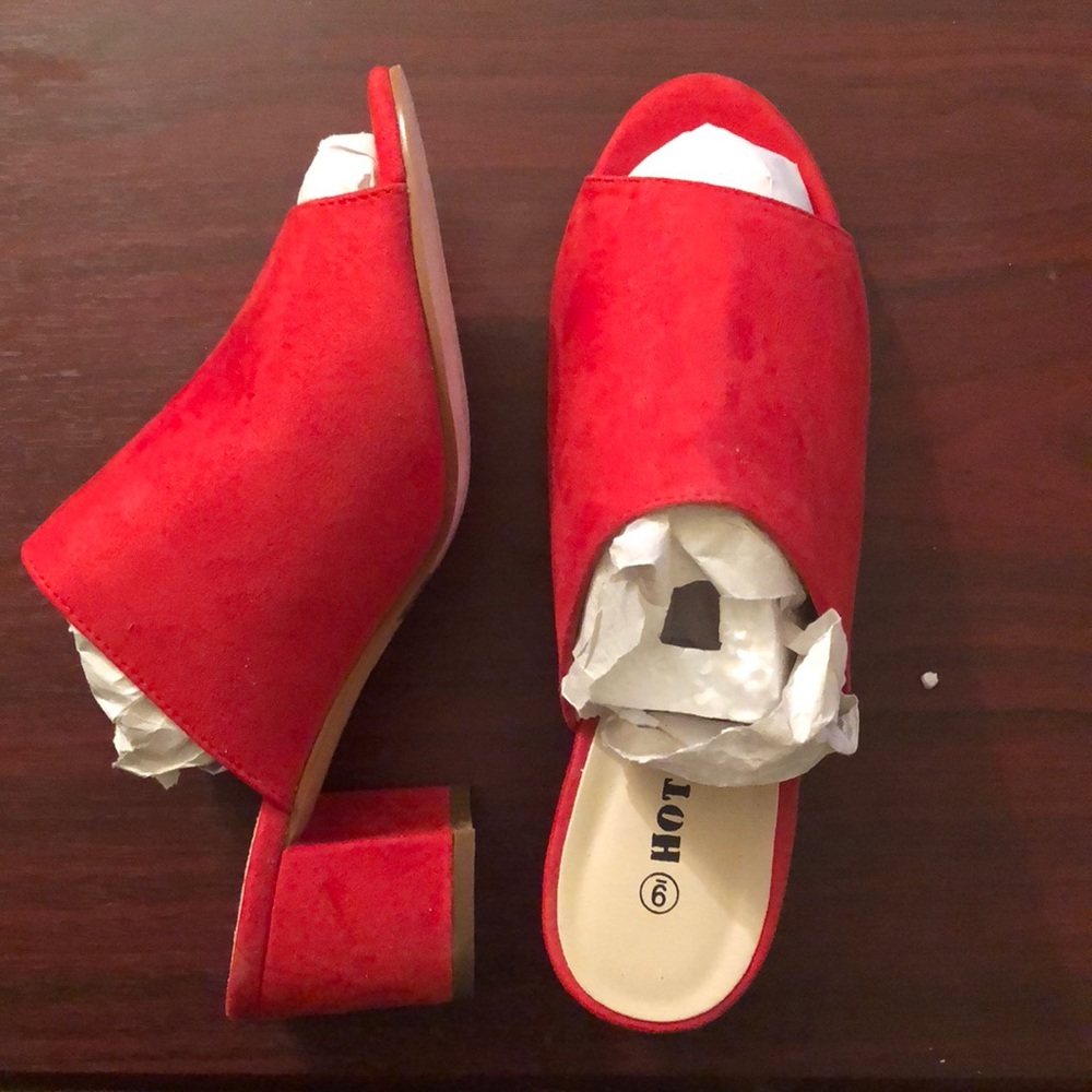 SUMMER RED SLIDE ON OPEN TOE MULE BLOCK SANDALS ❤️